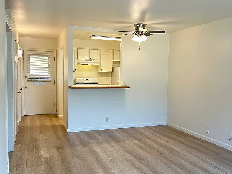 80 Aliso Ln — Photo 16