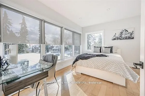 3279 Lakeshore Rd — Photo 34