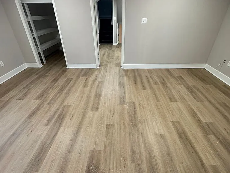 1019 Green Ln — Photo 9