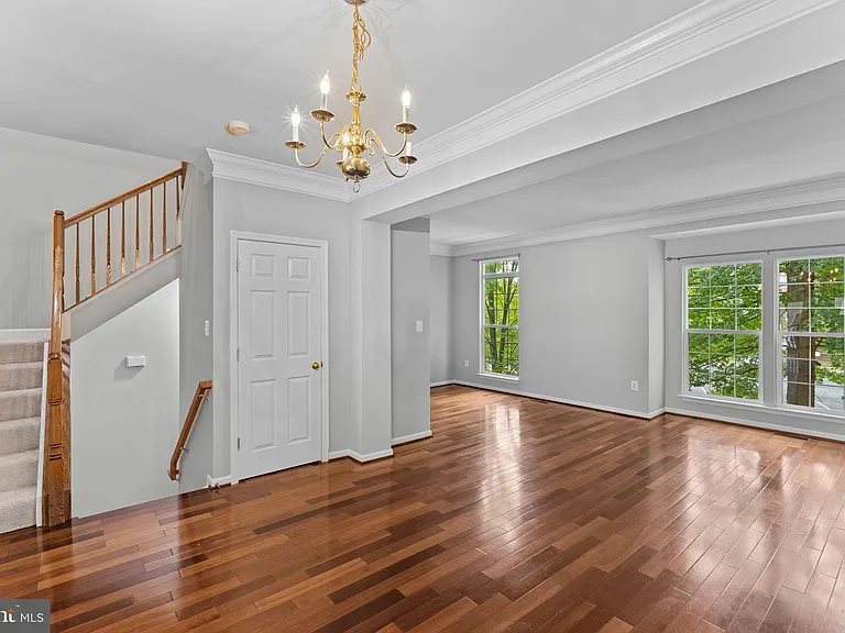 44253 Huron Ter — Photo 13