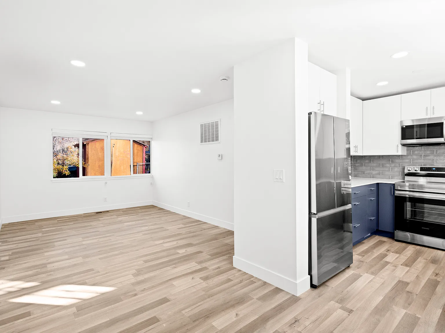 1 bed, 700 sqft, $1,425 — Photo 3