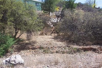 5th image of 2366 S EASTERN Drive #589
