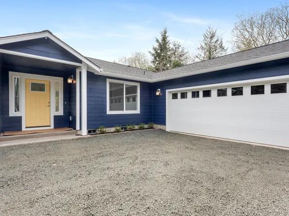 91512 Grinnell Ln, Coos Bay, OR 97420