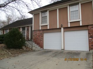 8849 Widmer Rd, Lenexa, KS 66215