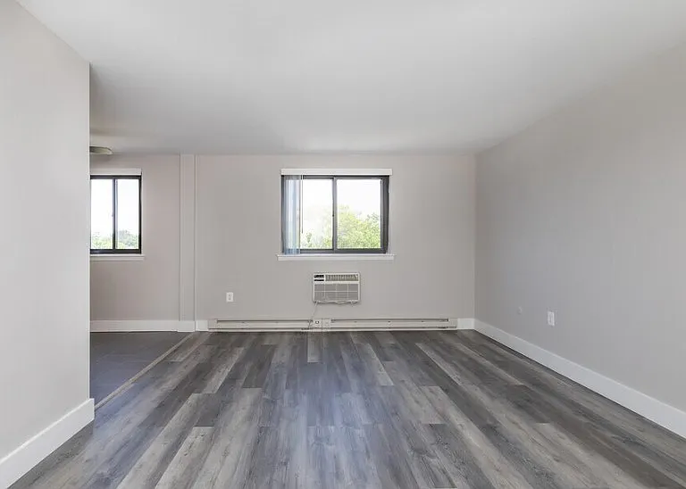 Garner House Apartments — Photo 3
