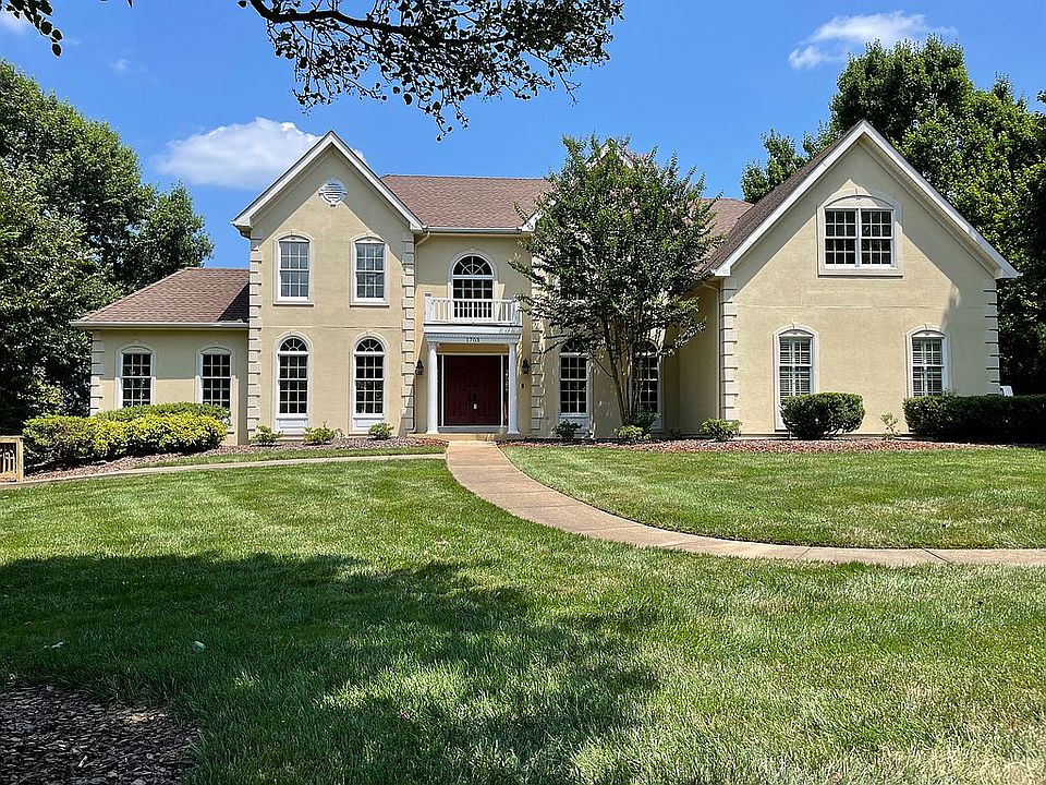 1st image of 1703 Broadfield Ln