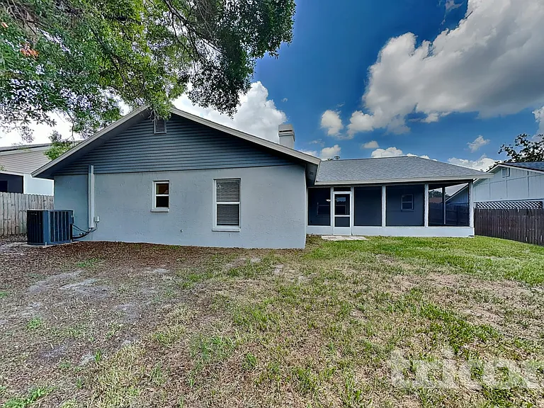 2810 Manor Hill Dr — Photo 15