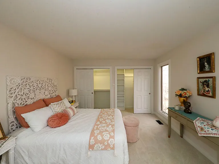 208 Fairfax Way — Photo 65