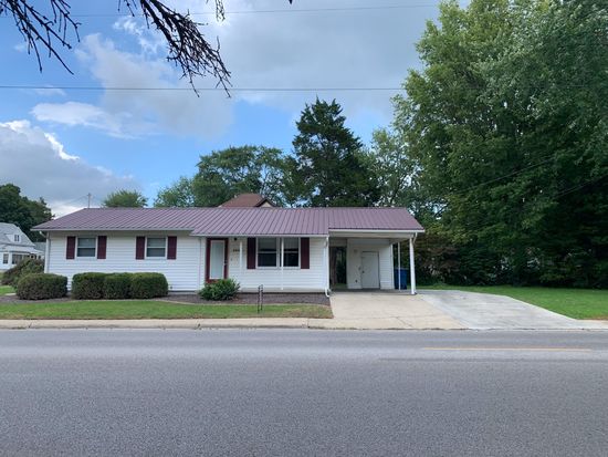 200 S East St Olney Il 62450 Zillow