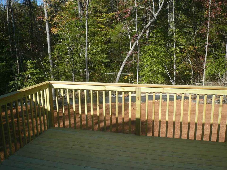 2nd image of 370 W River Grove Cir