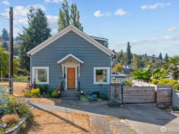 2714 N Mccarver Street, Tacoma, WA 98403
