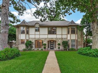 16405 Smith St, Jersey Village, TX 77040