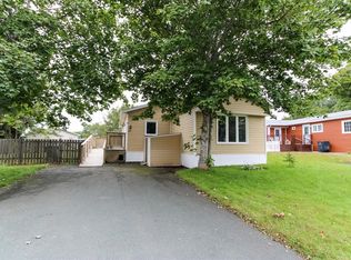 23 Evergreen Drive, Paradise, NL A1L1A7