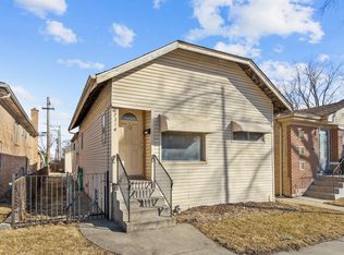 7314 W Addison St, Chicago, IL 60634