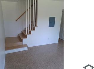 24 Poplar St APT 2, Toledo, OH 43605