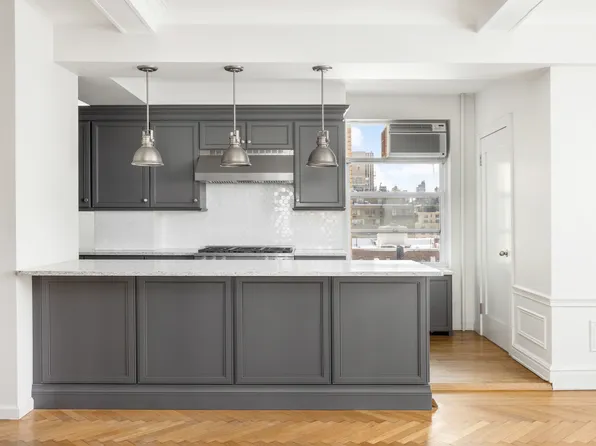 336 Central Park West image 1 of 11