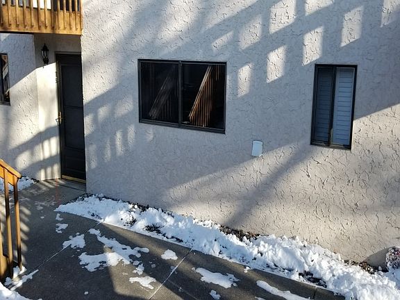 3rd image of 1575 Millpond Ct