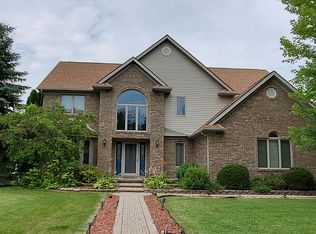 9750 Arnold Rd, Ira, MI 48023