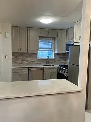 Rented by Winzone Realty Inc | media 3