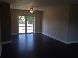 3721 NW 41st St, Lauderdale Lakes, FL 33309