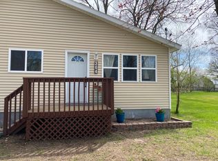 364 Knob St NW, Sparta, MI 49345