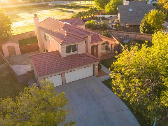 2nd image of 5822 Katrina Pl