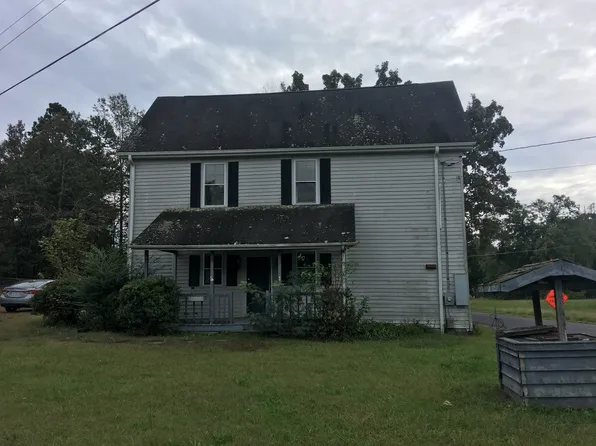 2004 Courtney Huntsville Rd, Yadkinville, NC 27055