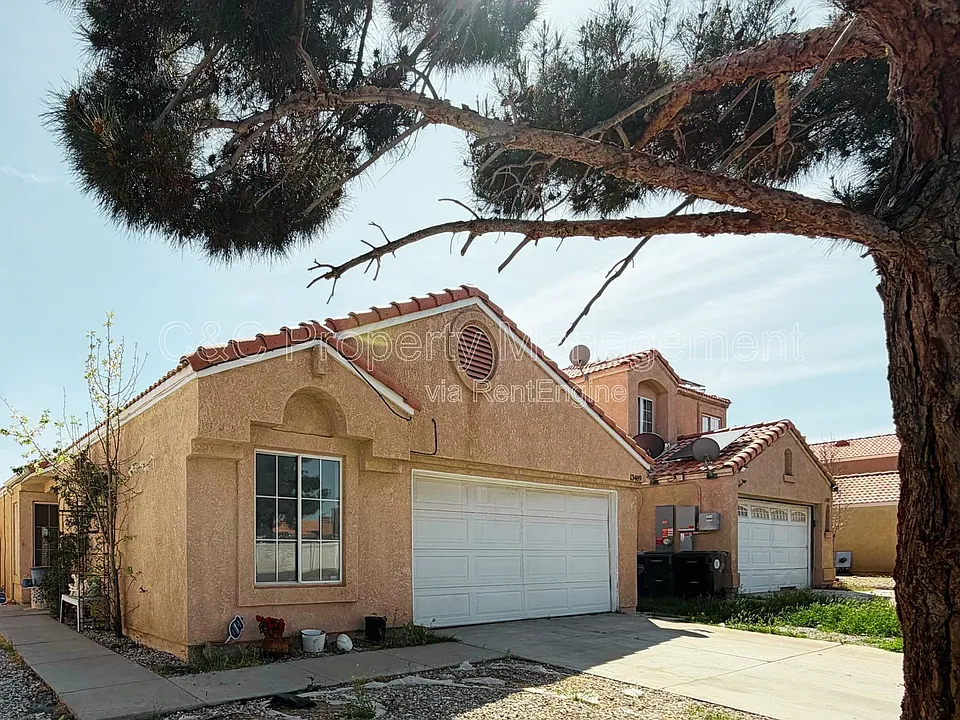13489 Monterey Way