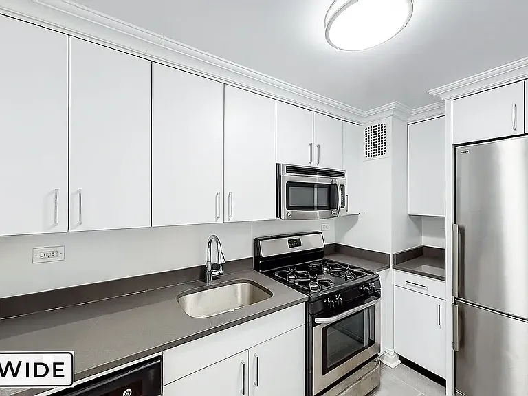 96 5th Ave #3J — Photo 5