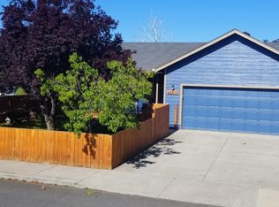 62633 Hawkview Rd, Bend, OR 97701