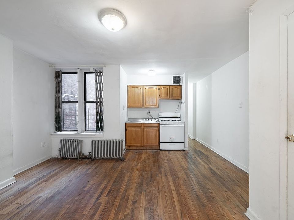 1st image of 484 Clinton Ave #1E