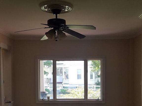 Living/Formal Dining Room