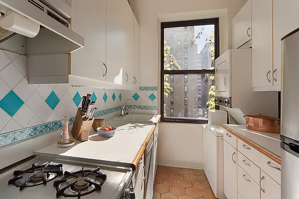 Sold by CORE | media 27