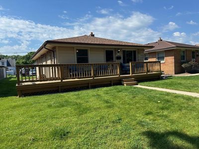 2717 East Bottsford AVENUE, Saint Francis, WI, 53235