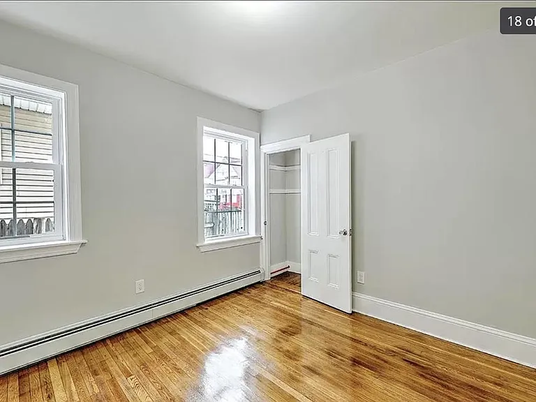 589 Public St #1 — Photo 3