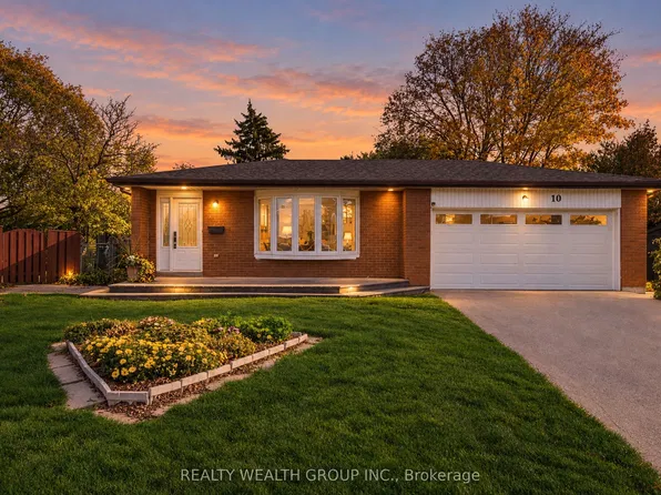 10 Flavian Ct, Brampton, ON L6T 3P1
