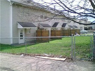 2 bed, 900 sqft, $1,000 — Photo 2