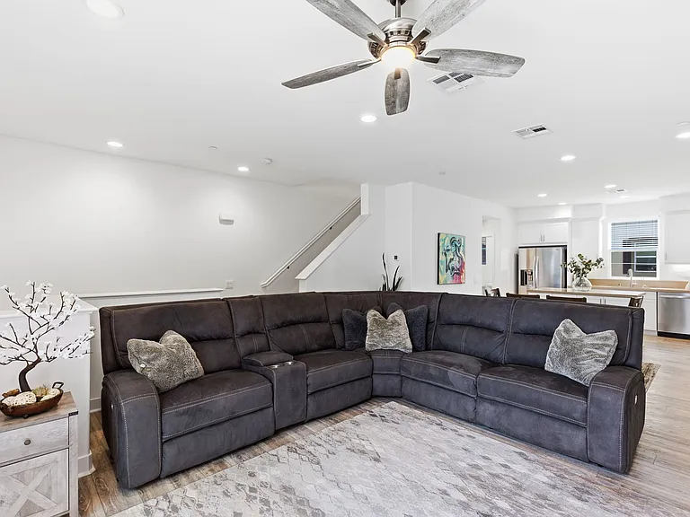 4367 Pacifica Way #2 — Photo 8