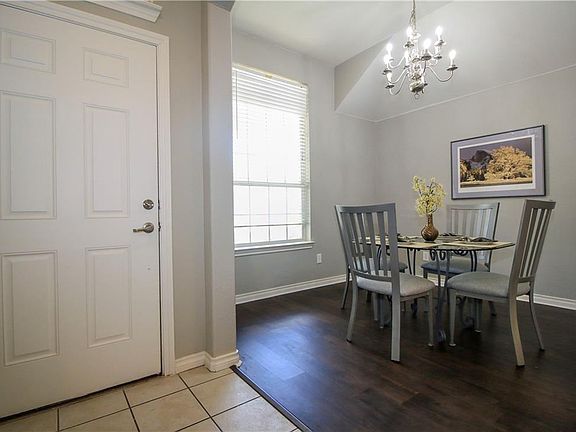 5th image of 1216 Constance Dr