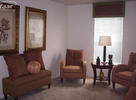 5th image of 1436 Pelican Ln