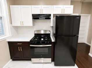 733 S 18th St APT 2L, Newark, NJ 07103