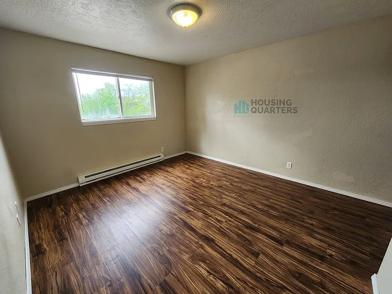 2919 N Mayfair St #16 — Photo 4