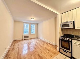 310 W 87th St #1T, New York, NY 10024