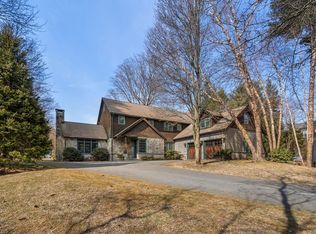 5 Caroline St, Wellesley, MA 02481