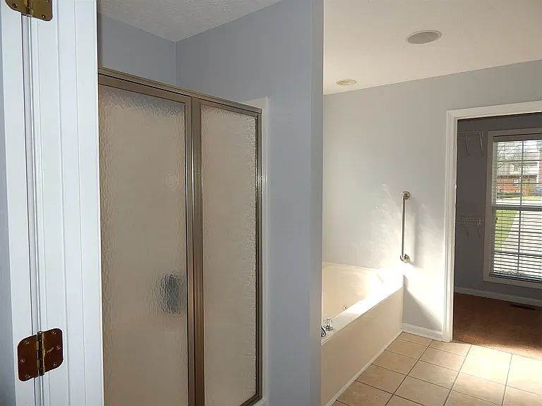 1st image of 5021 Claude Dr