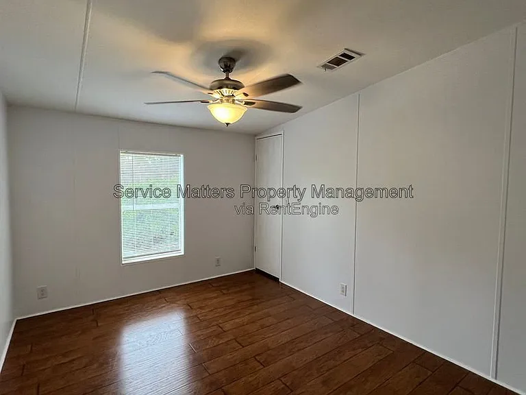 8006 Malone Rd — Photo 30