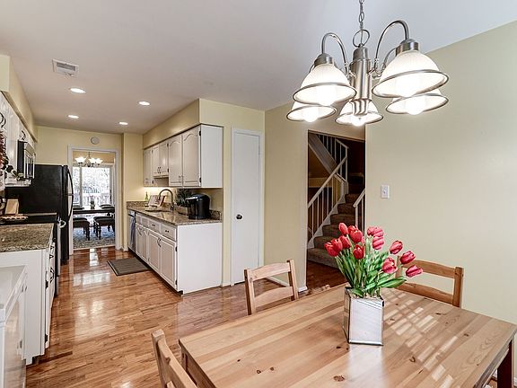 3rd image of 3226 White Flint Ct
