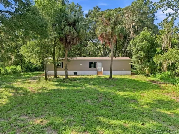 7404 W Cheryl Ct, Dunnellon, FL 34433