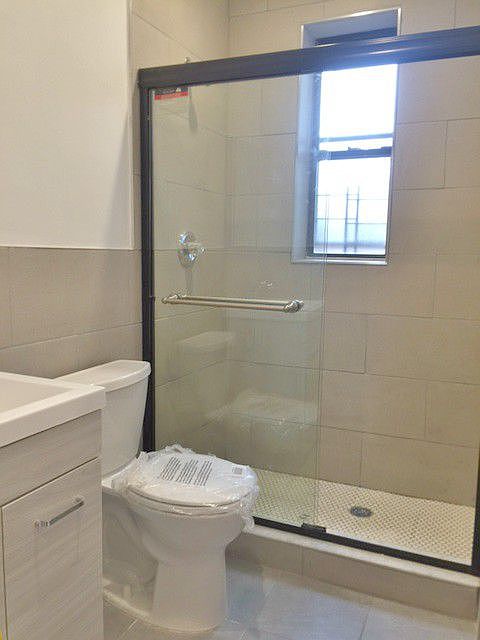 2nd image of 762 E 3rd St APT B5