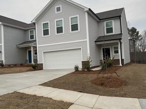 12047 Aubreywood Dr, Charlotte, NC 28214